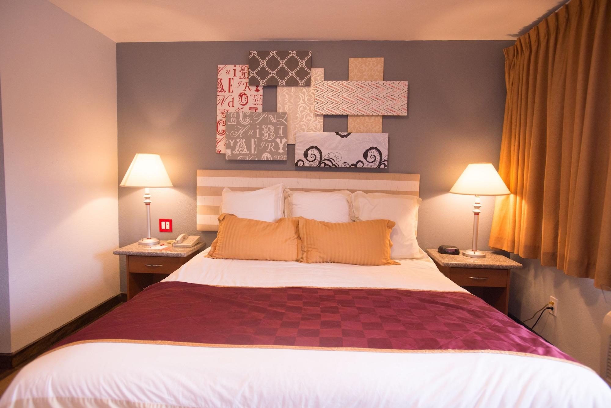 Ramada By Wyndham Near Seaworld / Mission Beach サンディエゴ エクステリア 写真