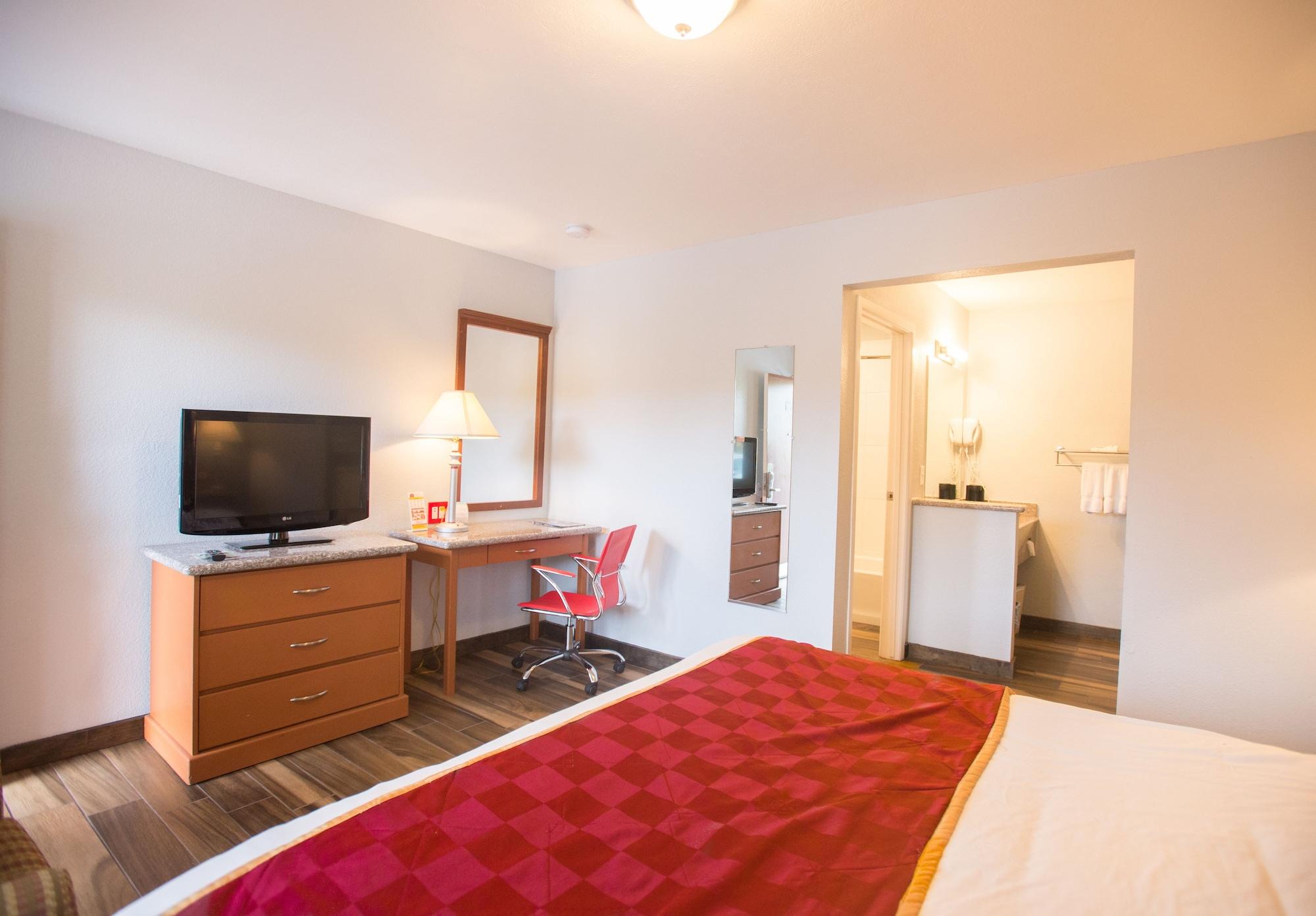 Ramada By Wyndham Near Seaworld / Mission Beach サンディエゴ エクステリア 写真