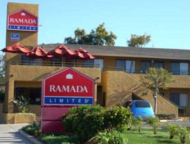 Ramada By Wyndham Near Seaworld / Mission Beach サンディエゴ エクステリア 写真